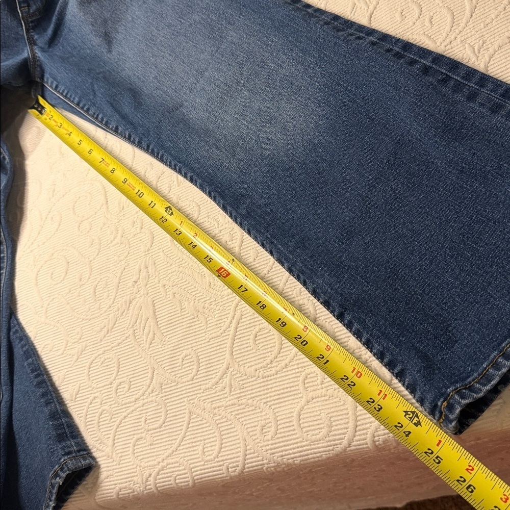 Hudson Blair Jeans Dark Blue High Rise Boot Leg Denim. Size 31 - Picture 10 of 10